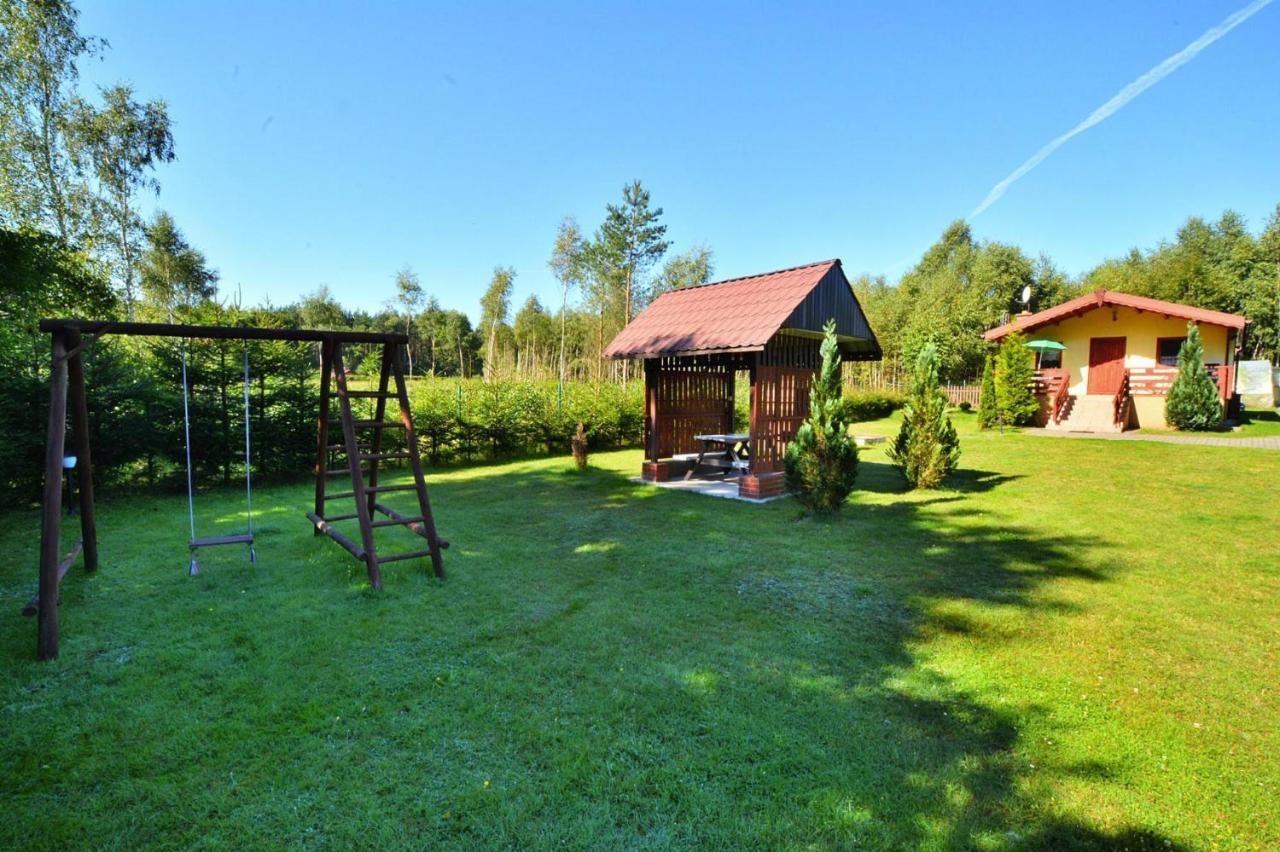 Holiday Home Close To The Lake Shore, Dabrowica Dabrowica  Exterior foto