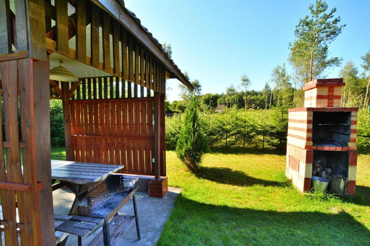 Holiday Home Close To The Lake Shore, Dabrowica Dabrowica  Exterior foto
