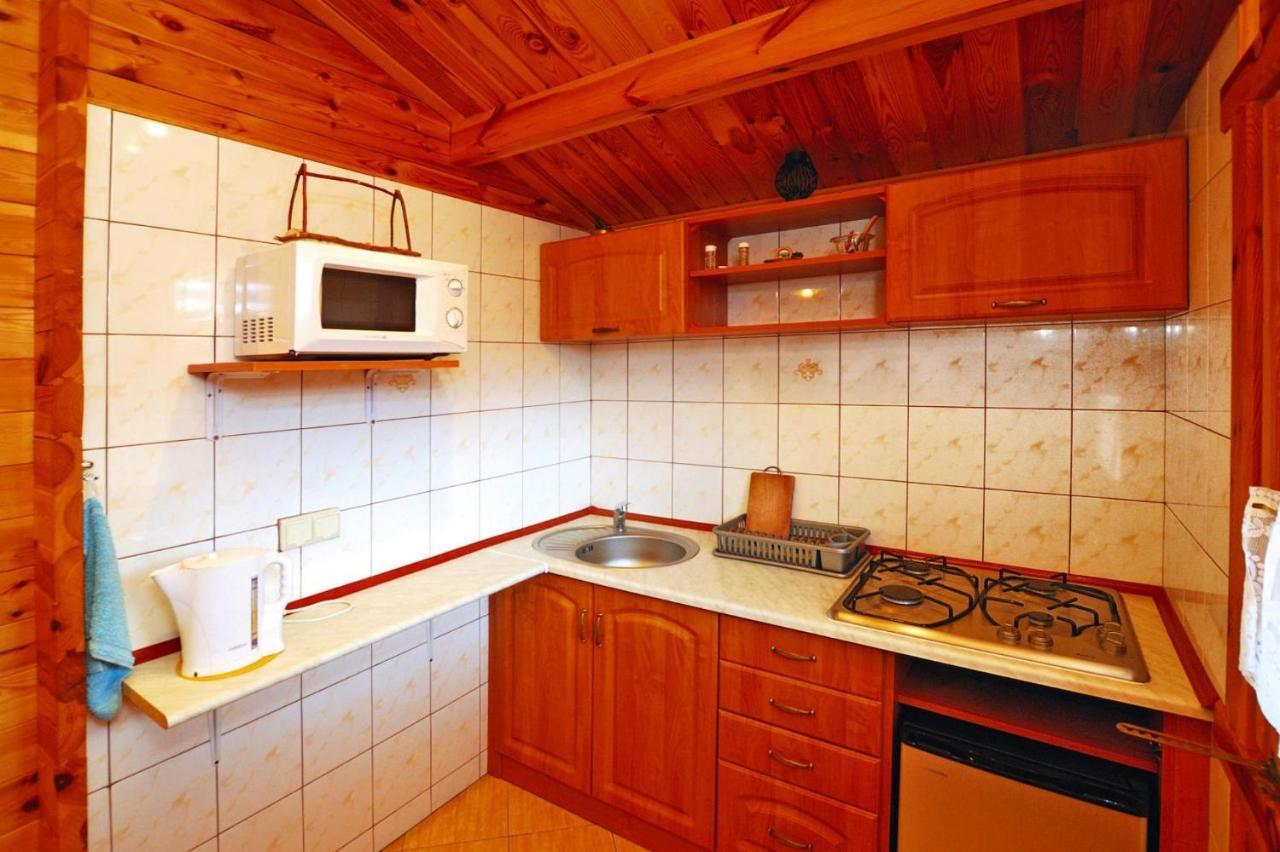 Holiday Home Close To The Lake Shore, Dabrowica Dabrowica  Exterior foto