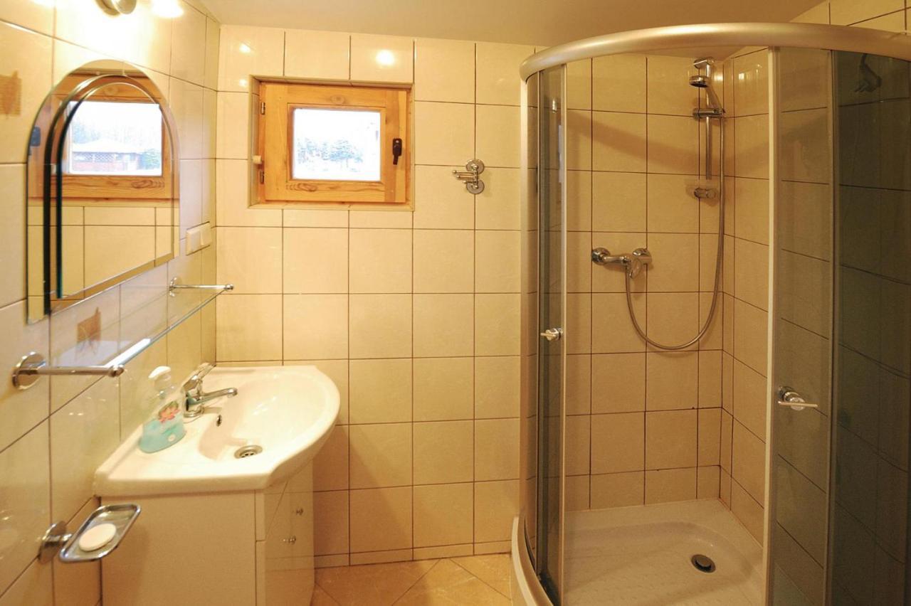 Holiday Home Close To The Lake Shore, Dabrowica Dabrowica  Exterior foto